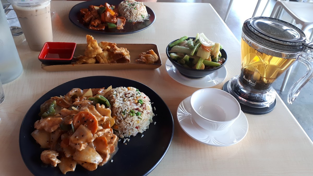 Koi Chinese Restaurant-9