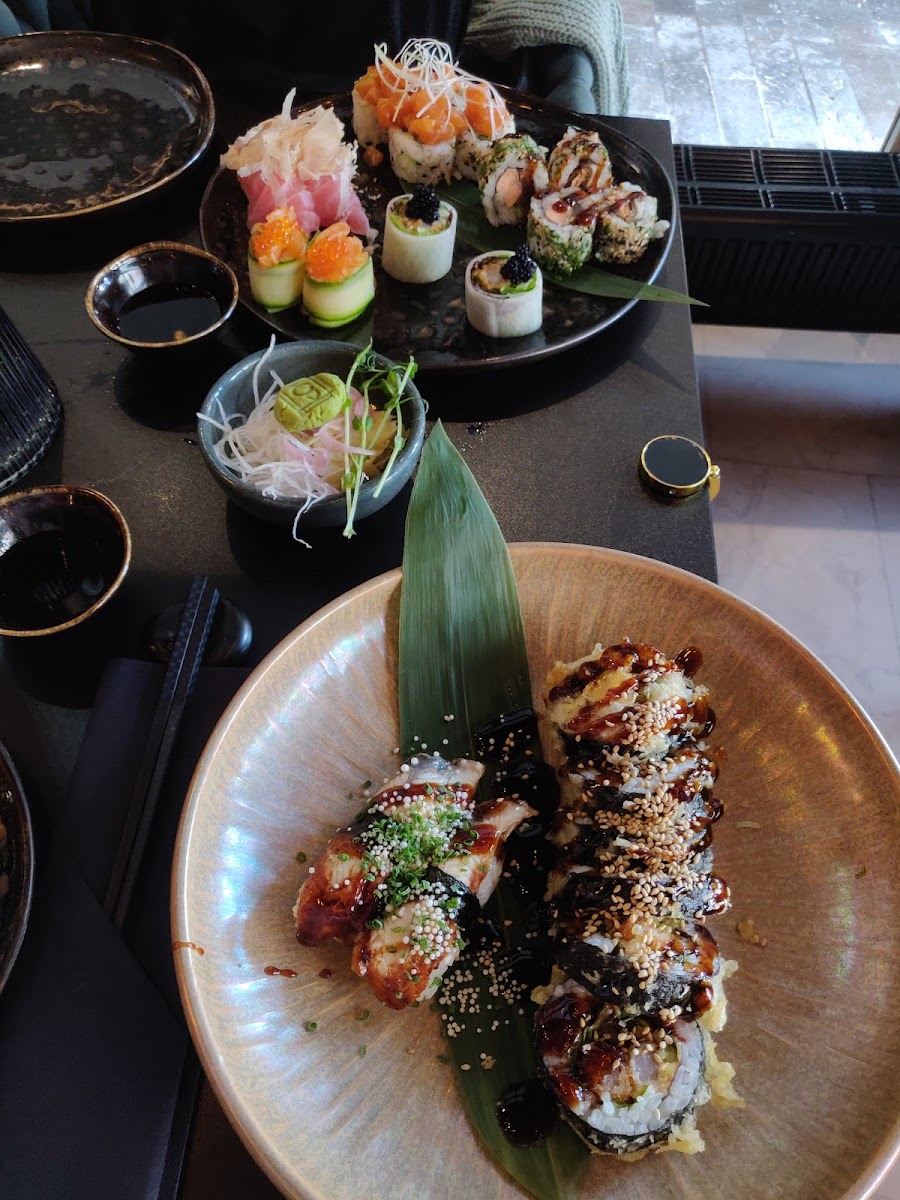 Koi Sushi-10