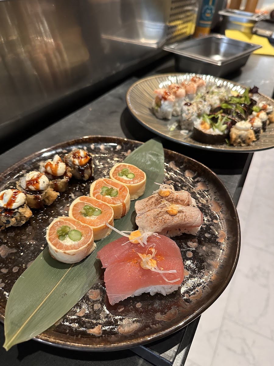 Koi Sushi-8