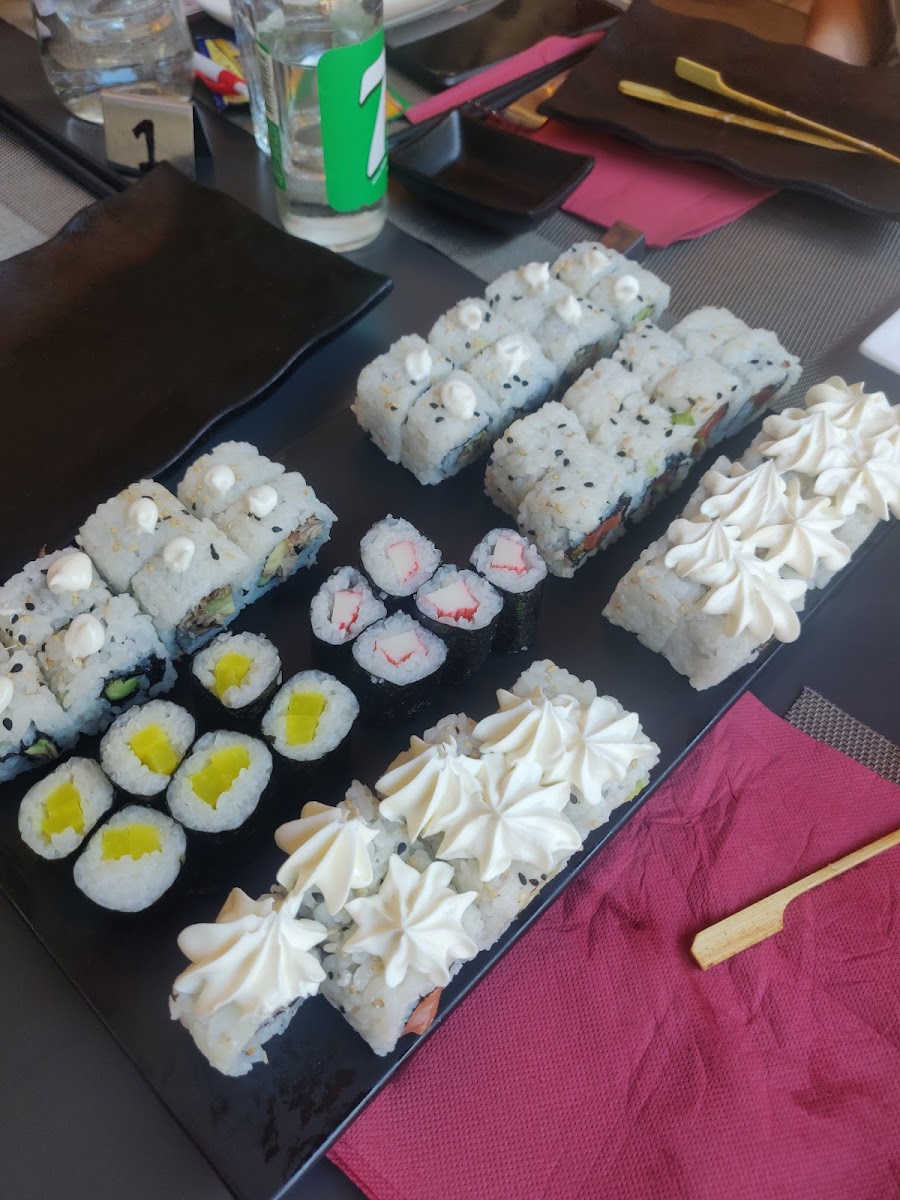 Koi Sushi&asian Restaurant-9