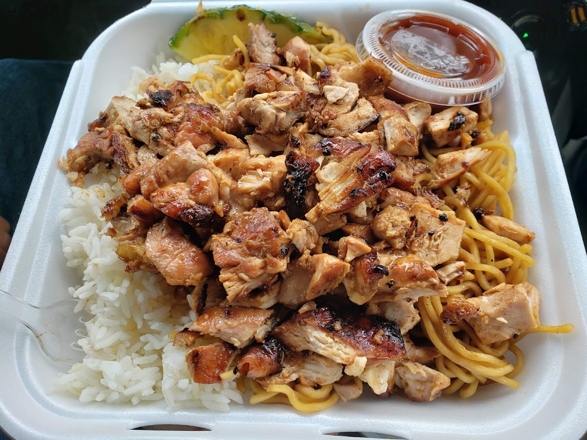 Kona Cafe Hawaiian Barbeque And Catering-9