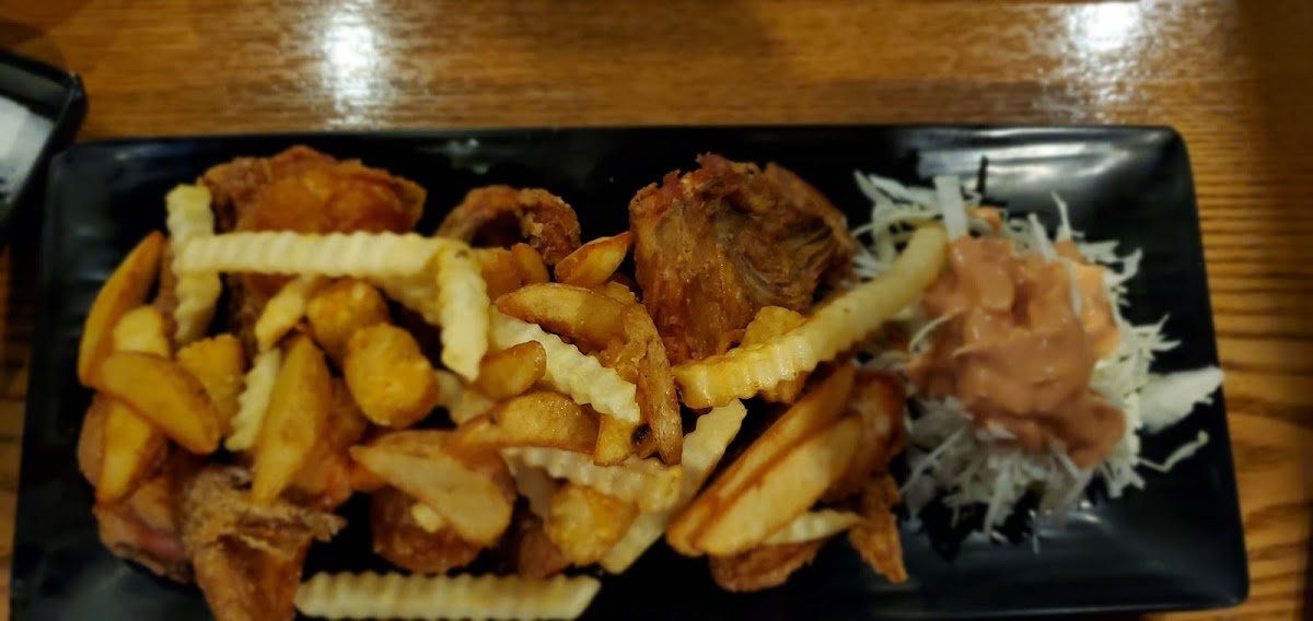 Kong's Chicken & Beer-7