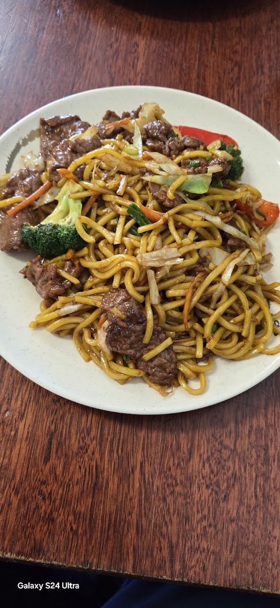 Kong's Chinese Bistro-3