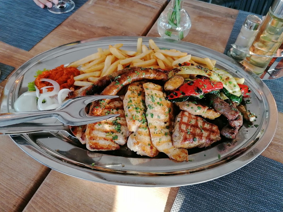Konoba Pizzeria Mirkec-9