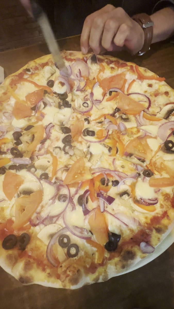 Kontulan Kebab Pizza-2