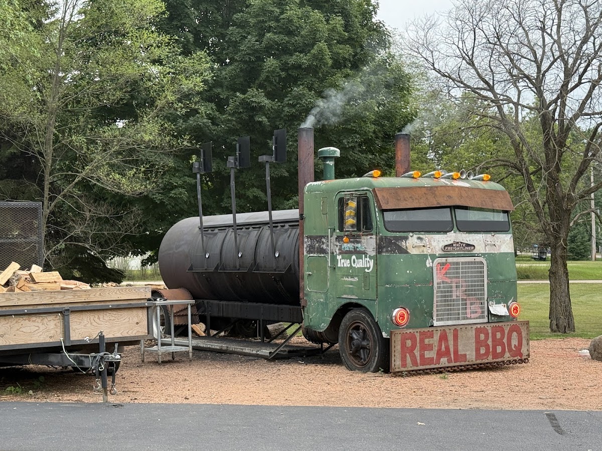 Krb's Klingers Real Barbeque -Waupaca-4