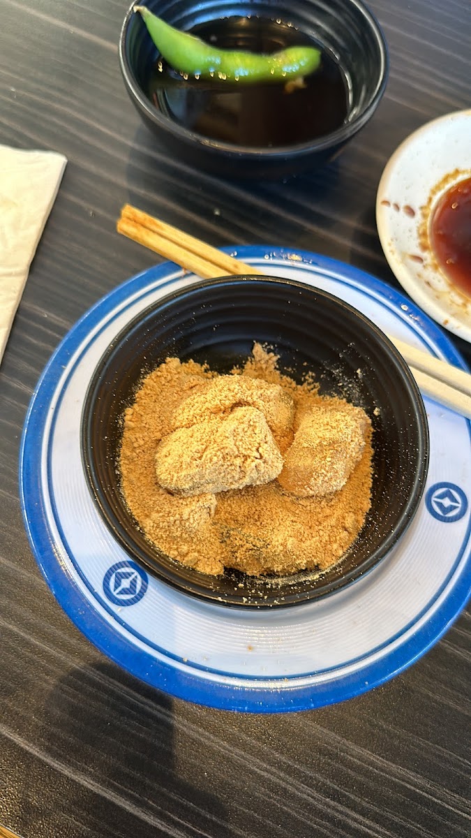 Kura Revolving Sushi Bar-10