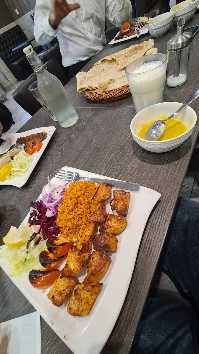 Kurdernes Grillhus Drammen As-8