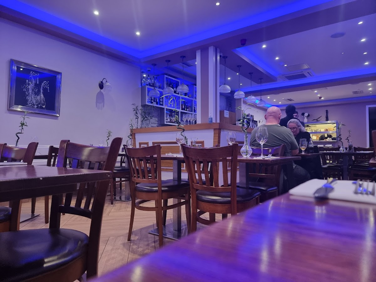 Kurdina Restaurant And Bar
