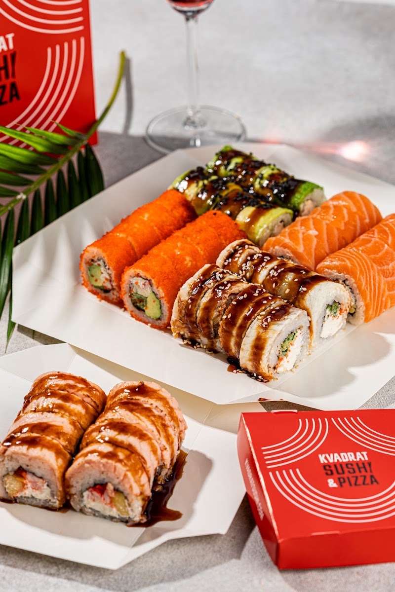 Kvadrat Sushi@pizza (Vynnyky)-7