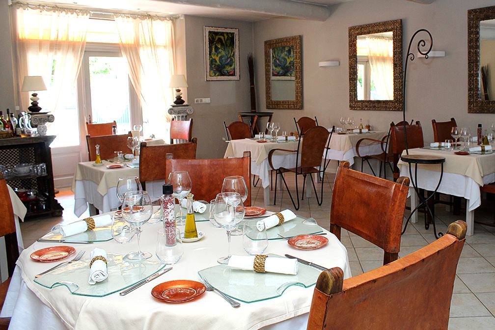 L' Auberge De Cheval Blanc