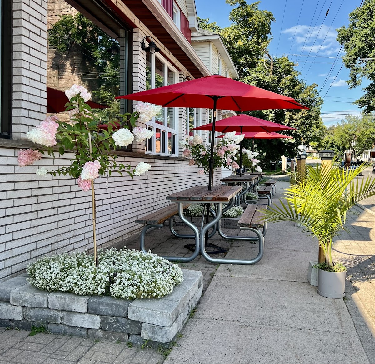 Là Anh - Authentic Vietnamese & Lounge