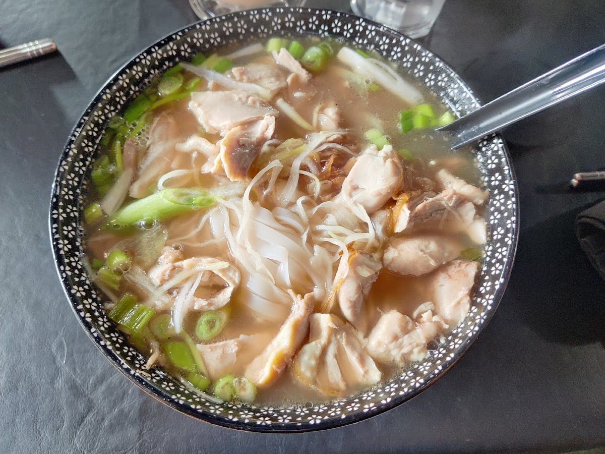 Là Anh - Authentic Vietnamese & Lounge-7