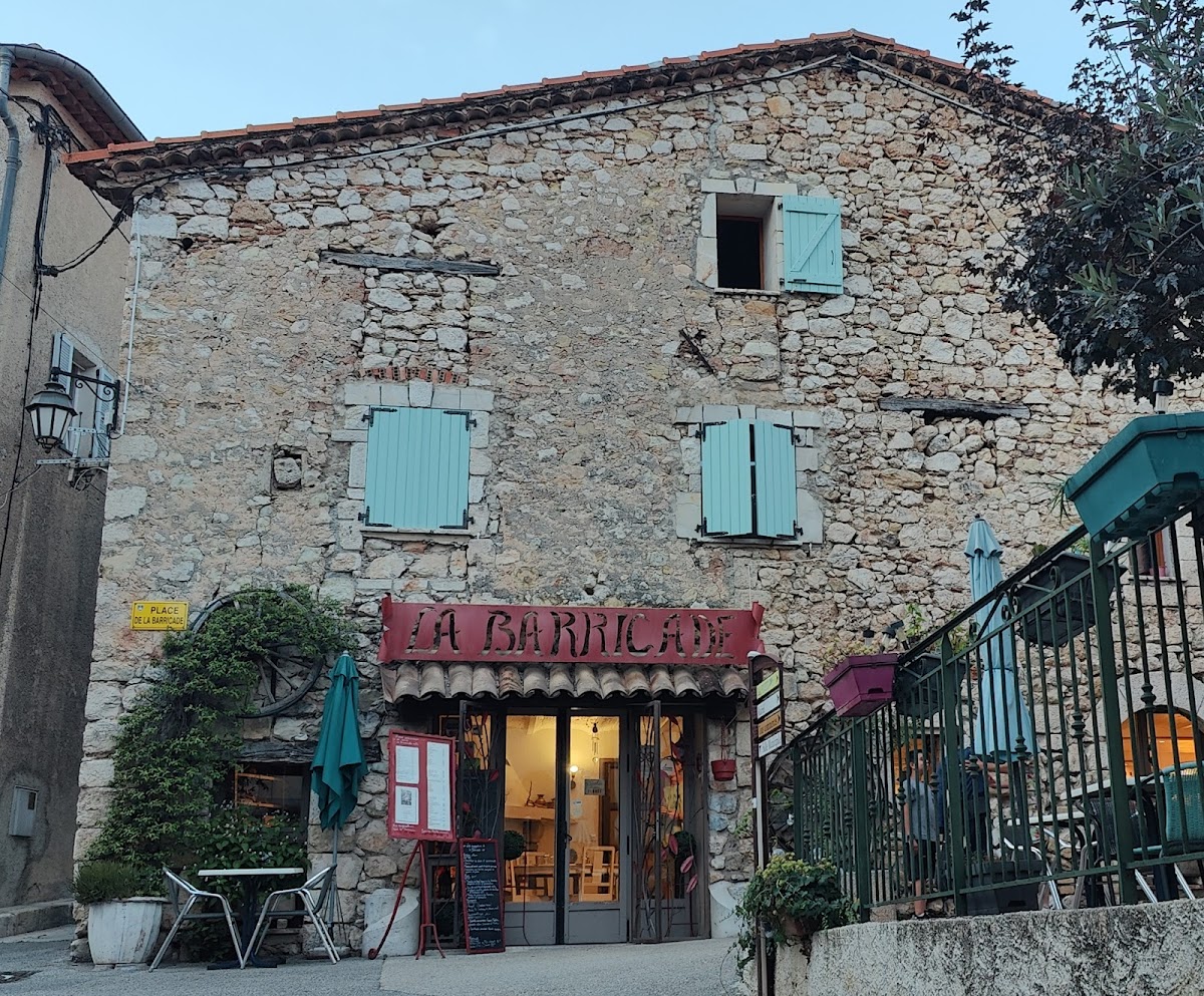 La Barricade-3