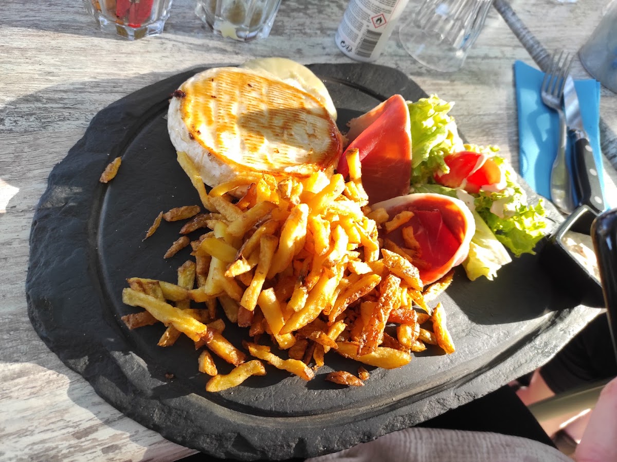 La Cabane D'en Bas-8