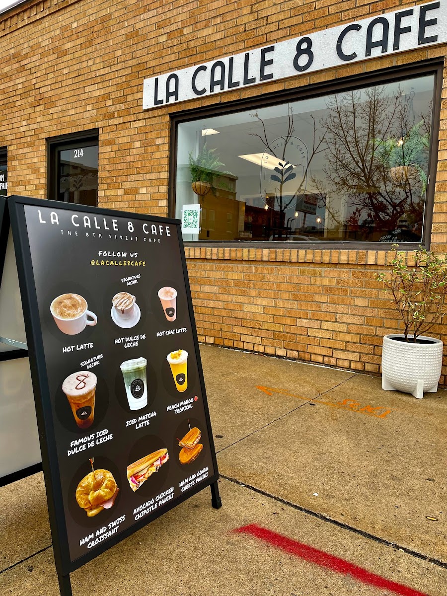 Menu La Calle 8 Cafe-6