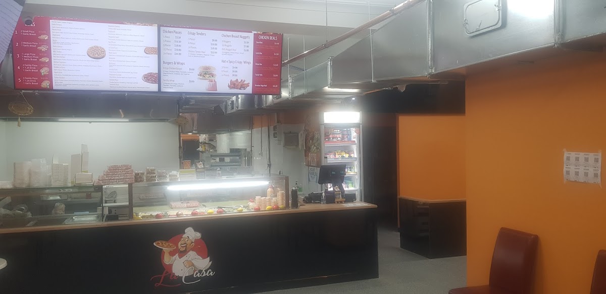 La Casa Pizza & Broaster Chicken