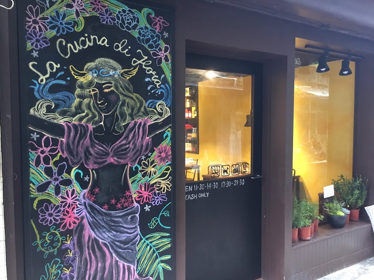 La Cucina Di Flora