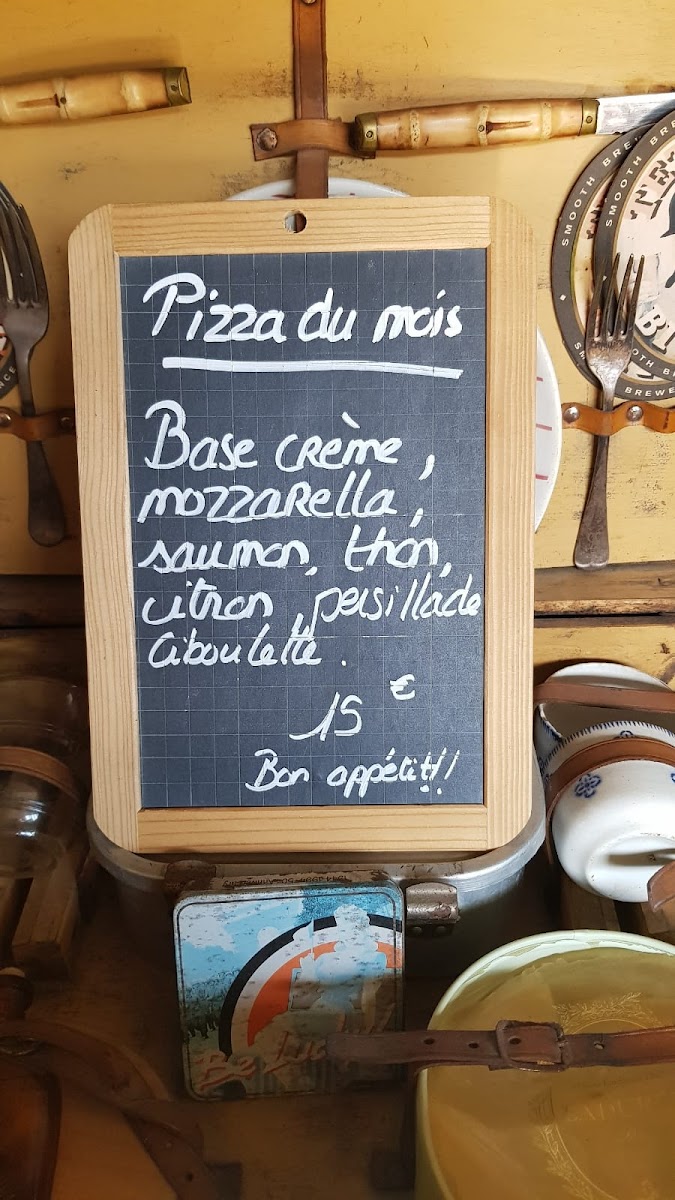 Menu La Cucina Pizza-7