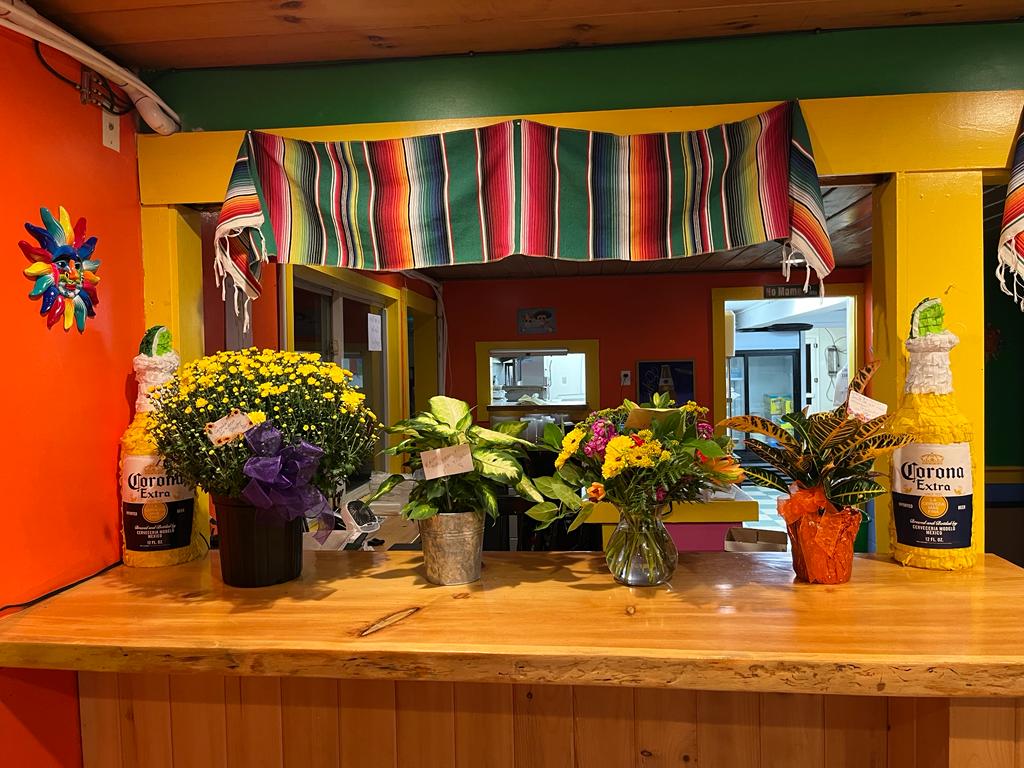 La Familia Mexican Bar And Grill