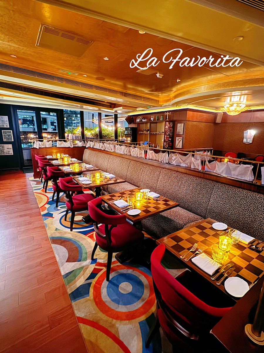 La Favorita-6