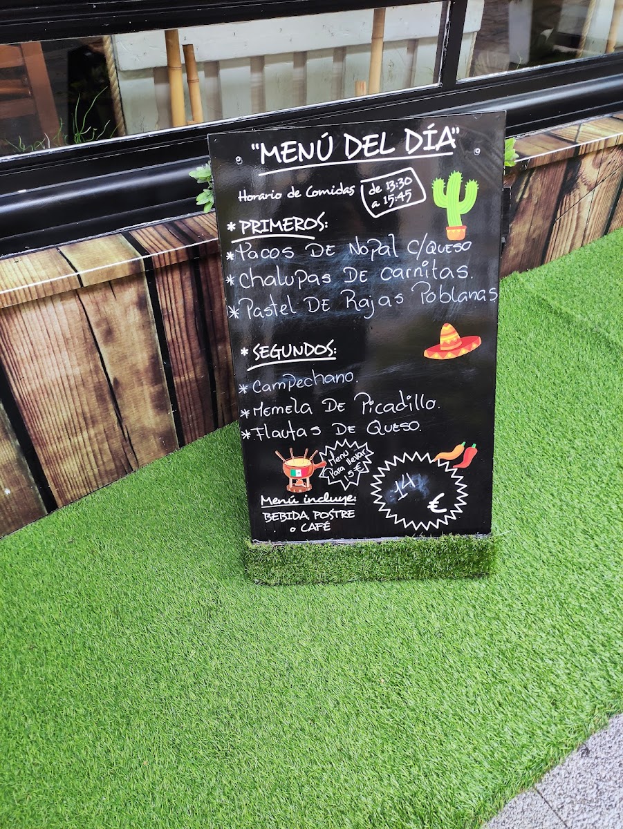 Menu La Fondue Mexicana Simon Bolívar 13-1