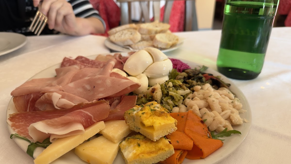 La Mola Ristorante Pizzeria-6