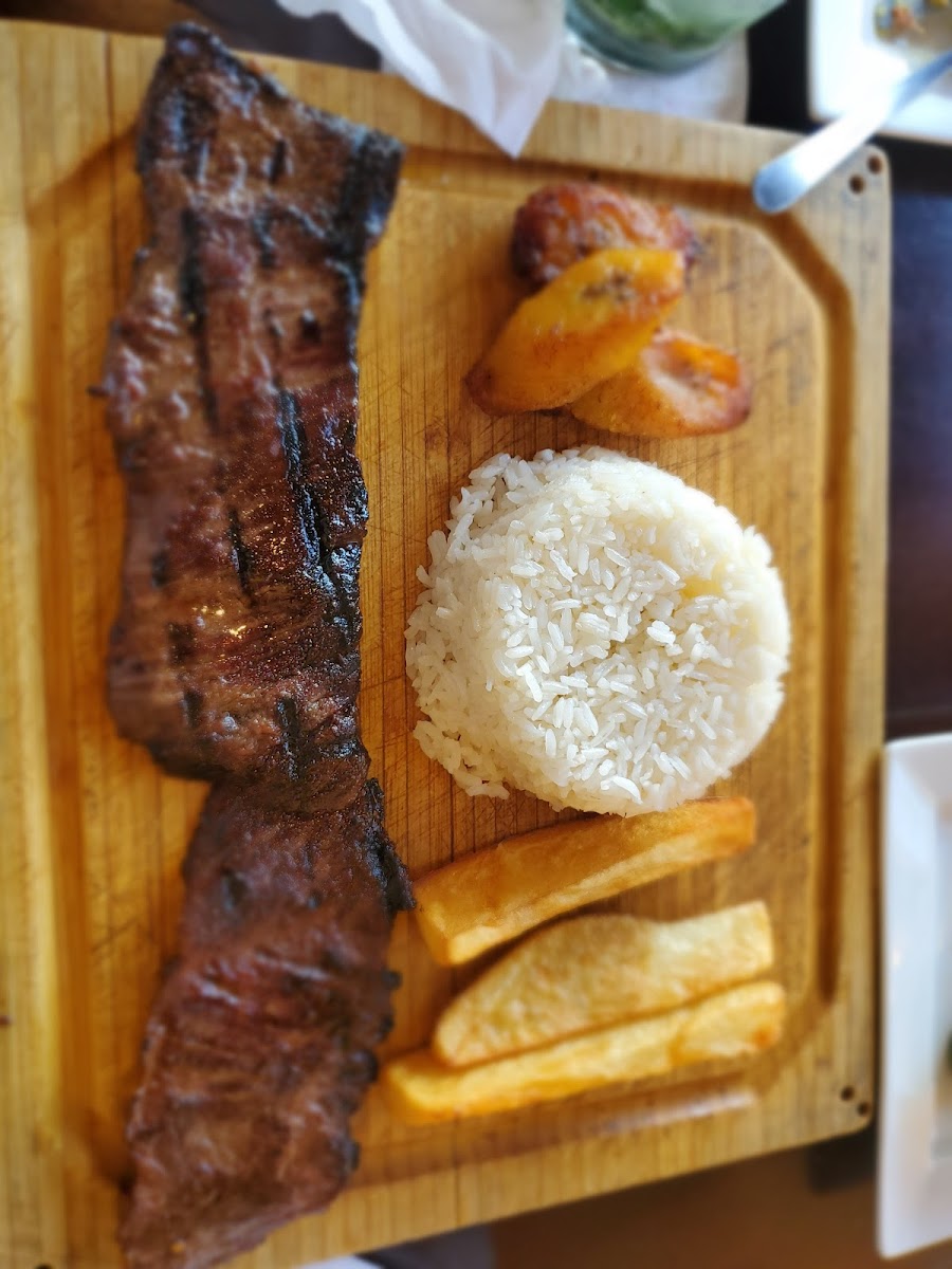 La Parrilla Latin Food-9