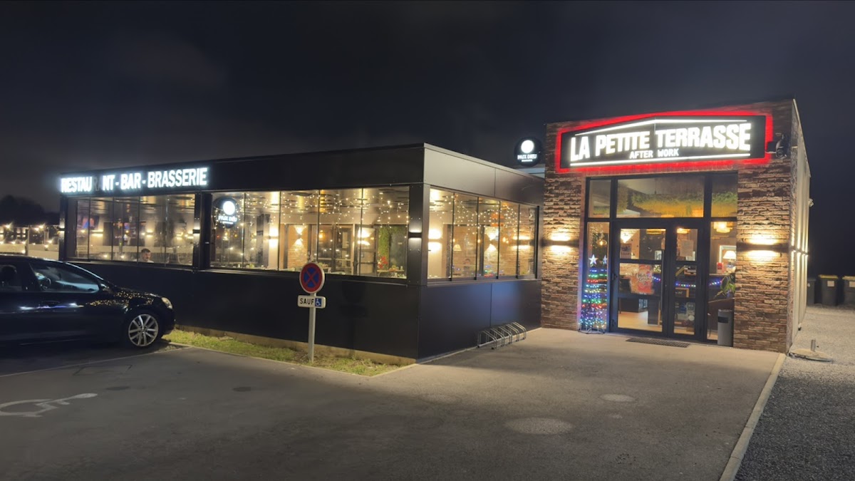La Petite Terrasse Restaurant-Brasserie