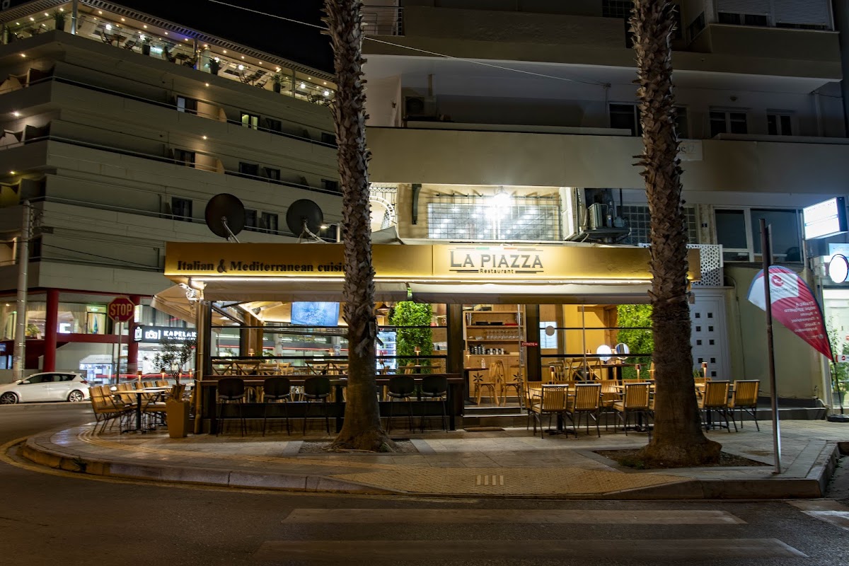 La Piazza-3