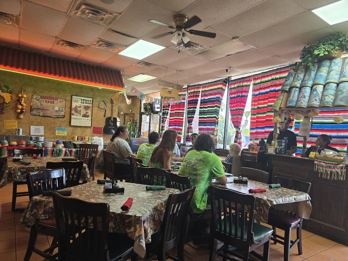 La Presa Mexican Restaurant-3