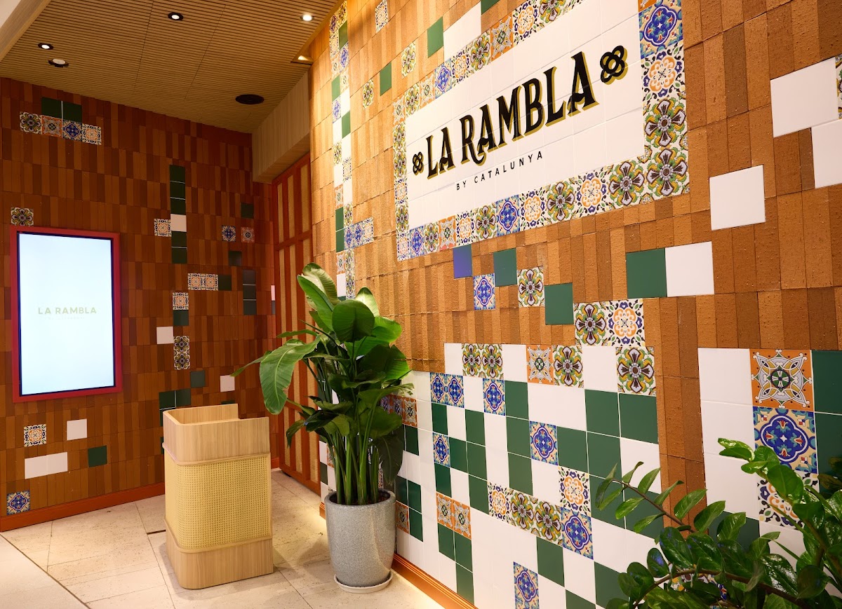 La Rambla By Catalunya