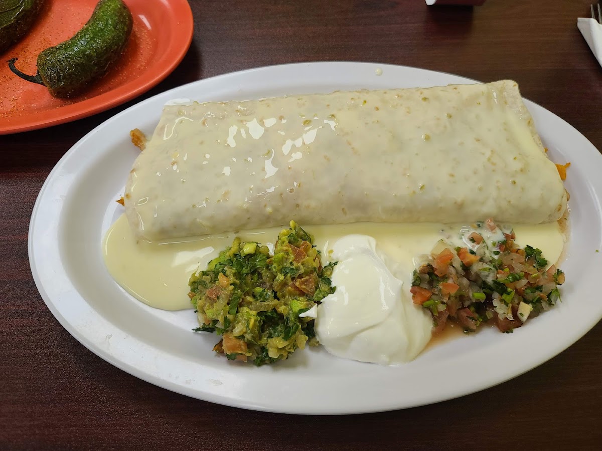 La Raza Market And Taqueria-7