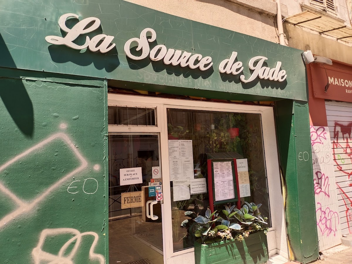 La Source De Jade