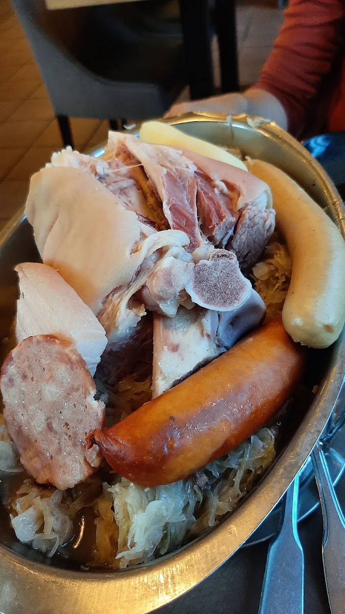 La Taverne - Table De Caractère - Chasseneuil-Du-Poitou-6