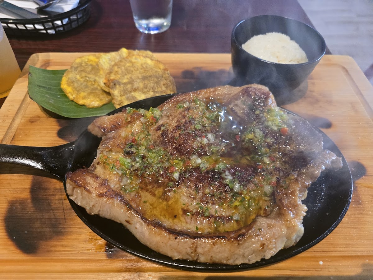 La Terraza Grill & Bar-4