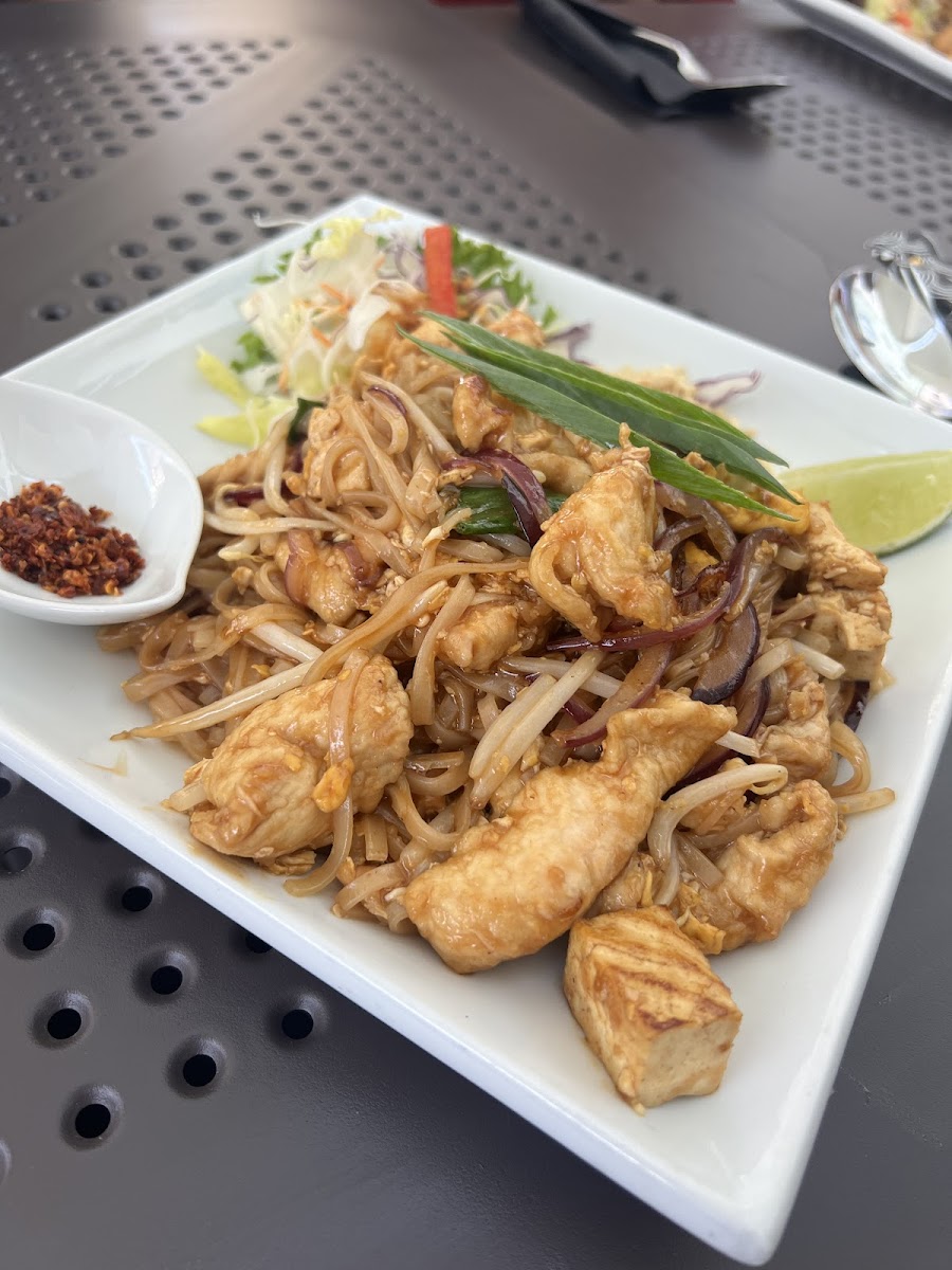 Laai Thai Thai&sushi Restaurant-6