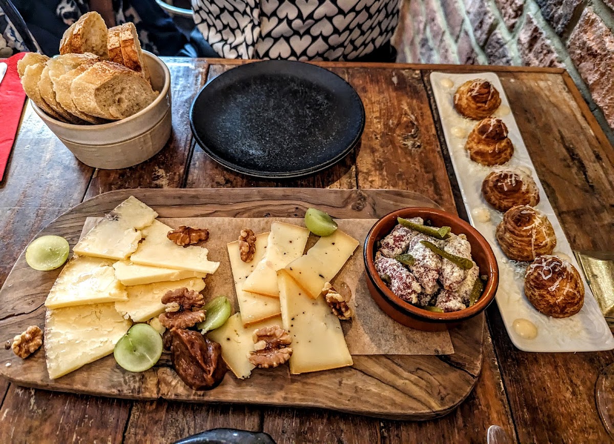 Lady Of The Grapes-6