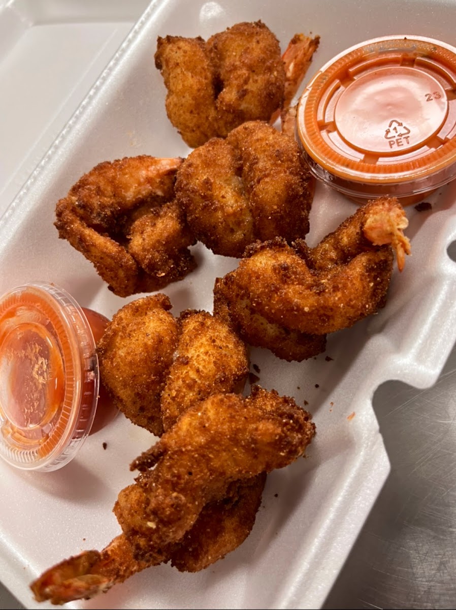 Lady T Homestyle Southern Cuisine & Catering-9