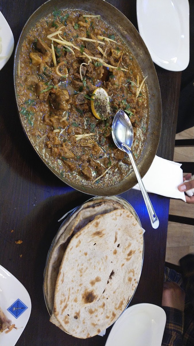 Lahore Qila Restaurant-6