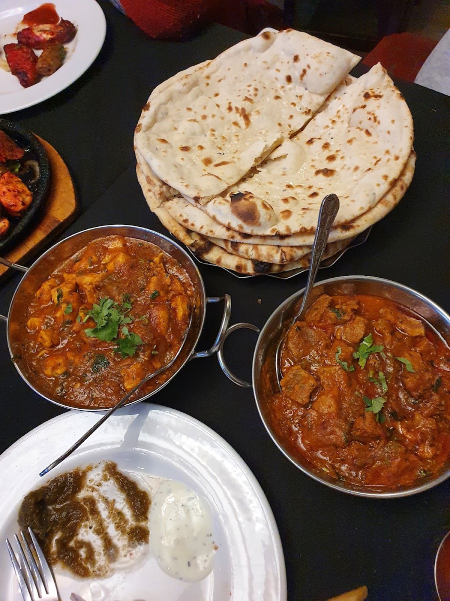 Lahore Tandoori Restaurant-8