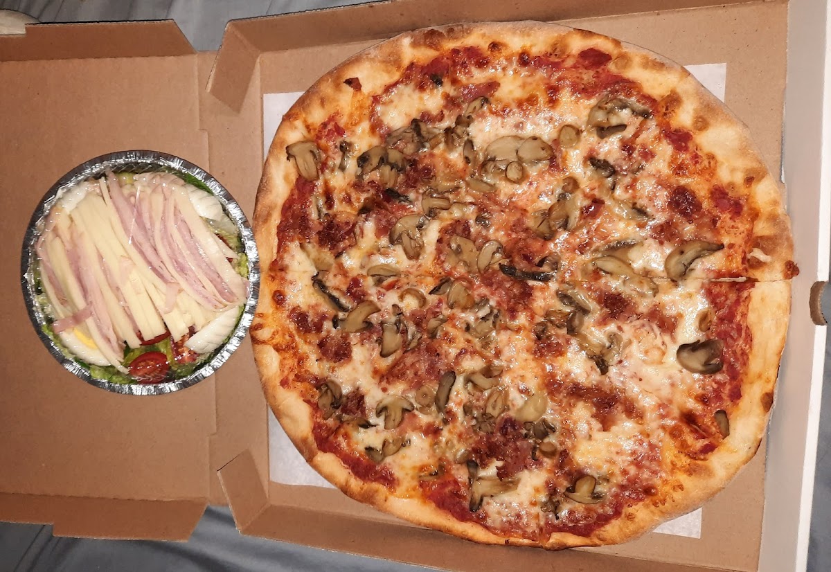 Lakewood Pizza-10