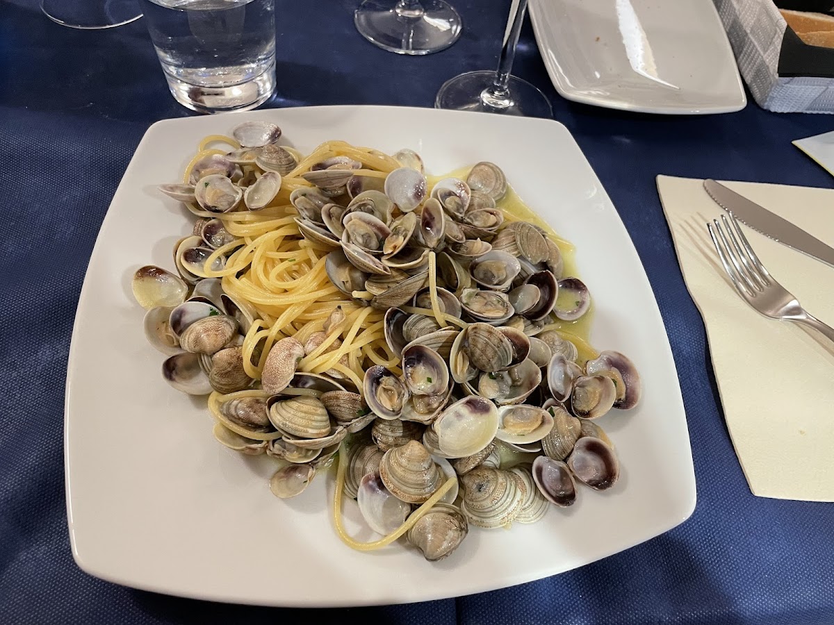 L'angolo Del Ritrovo Piccola Ristorazione-8