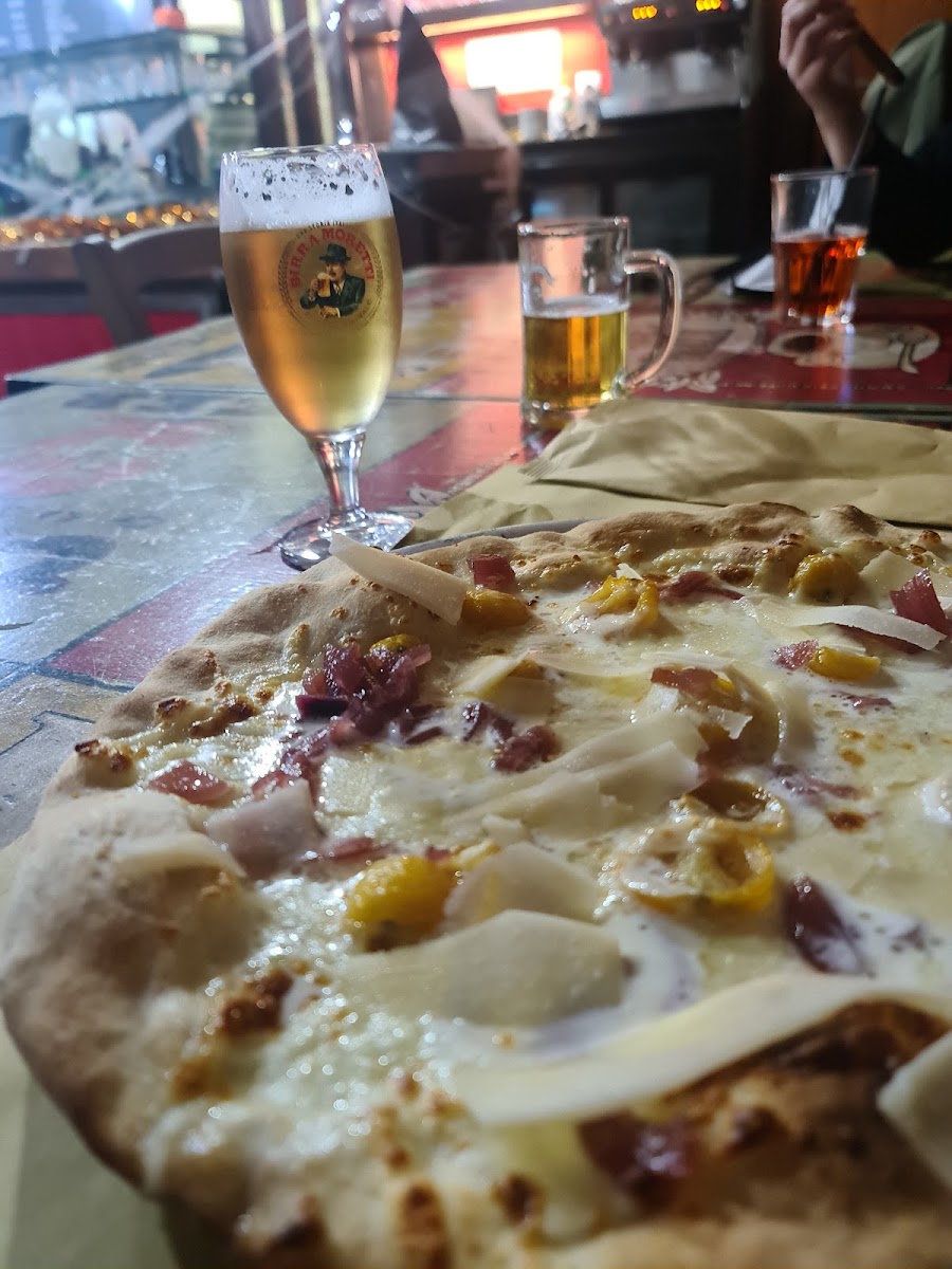 Lapo's Pizza & Drink-7