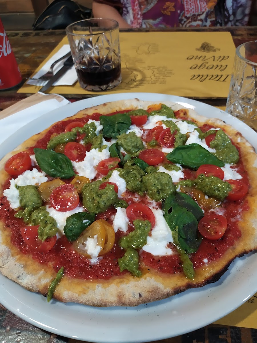 Lapo's Pizza & Drink-8