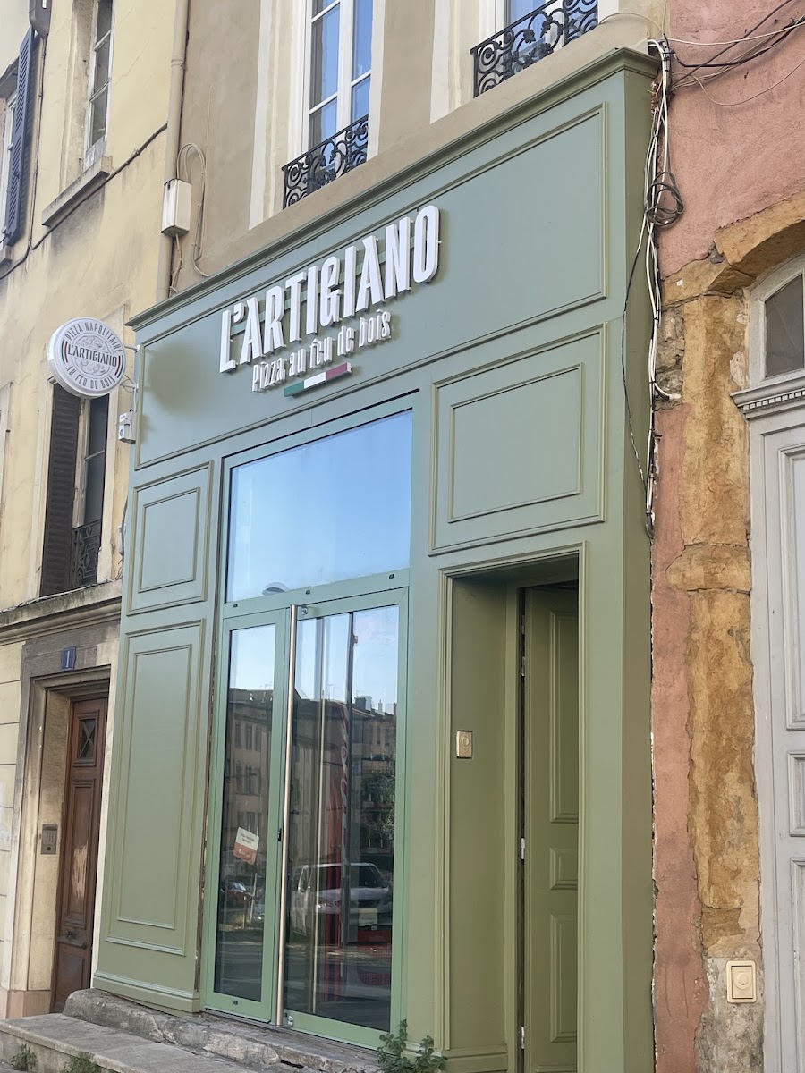 L’Artigiano Pizzeria