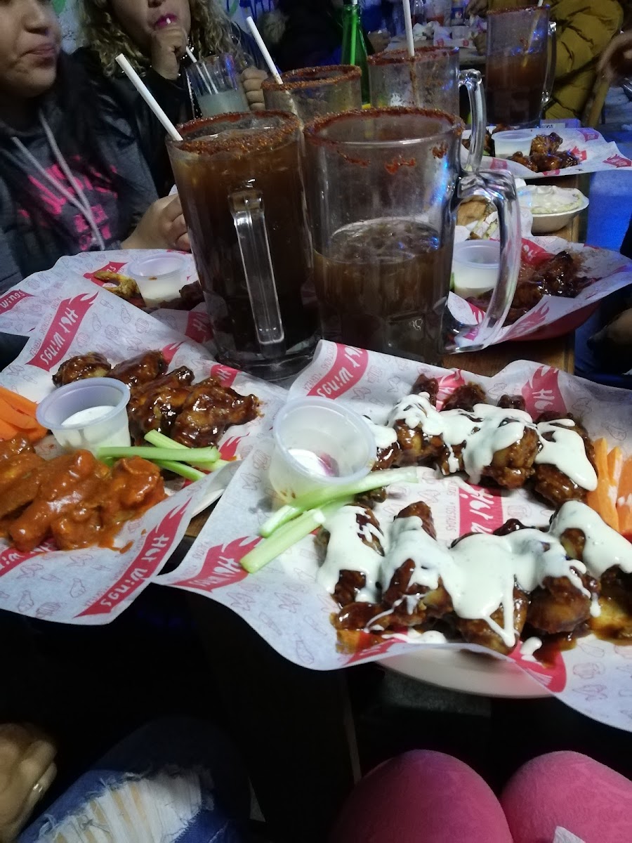 Las Famosas Originales De Jerez & Hotwings-7