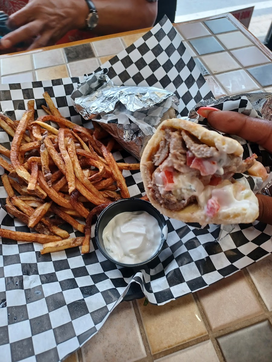 Latin Gyros-9