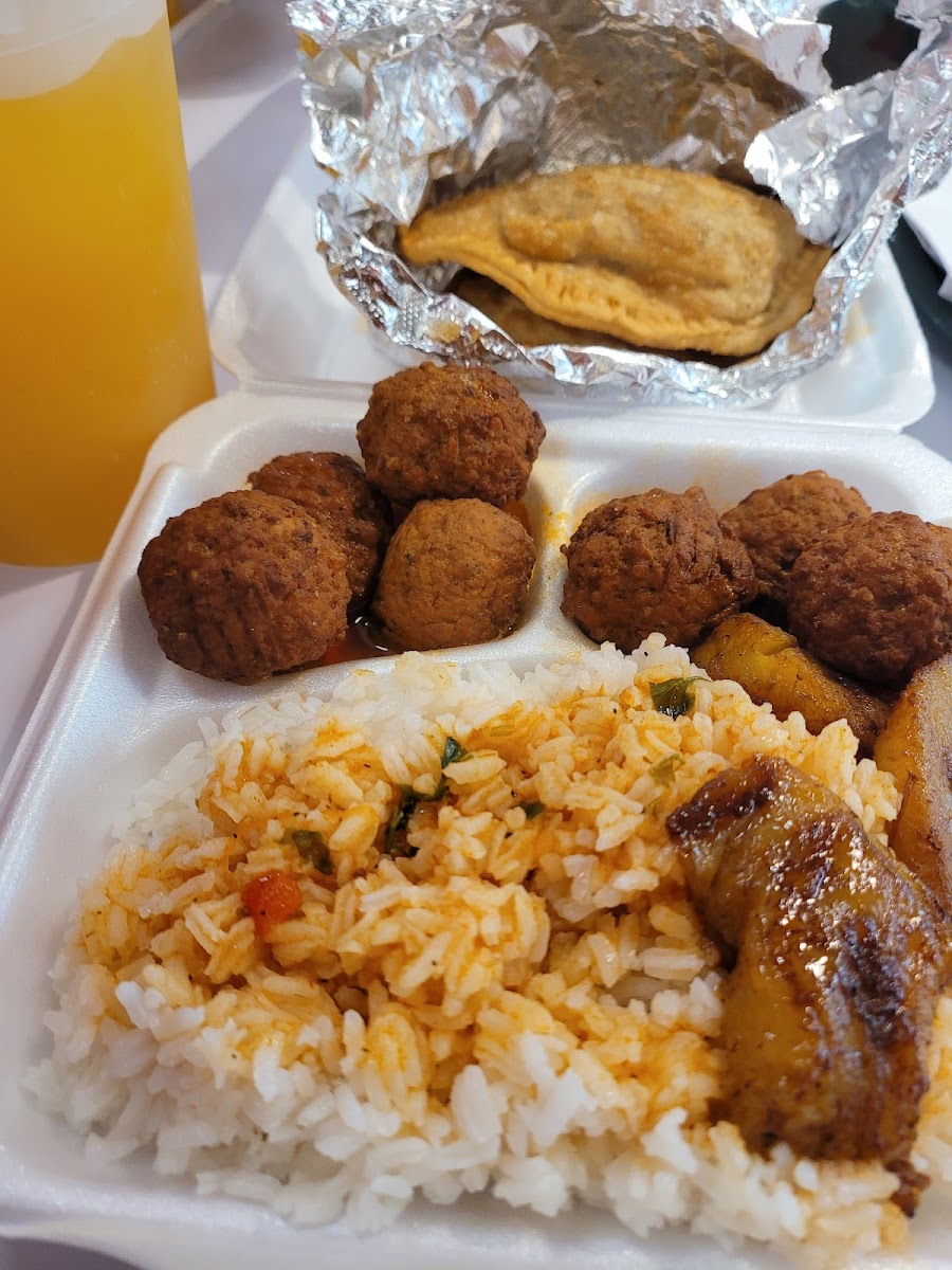 Latino's Cuisine-5