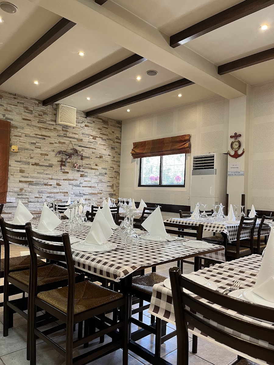 Latsi Fish Tavern